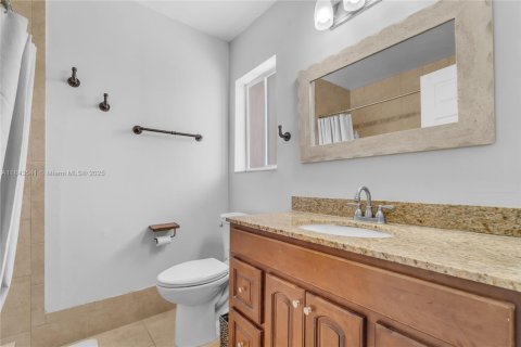 Townhouse in Miami, Florida 3 bedrooms, 117.99 sq.m. № 1836590 - photo 23