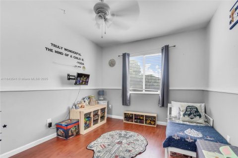 Townhouse in Miami, Florida 3 bedrooms, 117.99 sq.m. № 1836590 - photo 18
