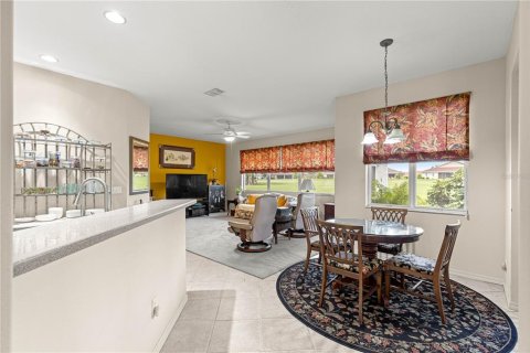 House in Ocala, Florida 3 bedrooms, 216.37 sq.m. № 1828385 - photo 7