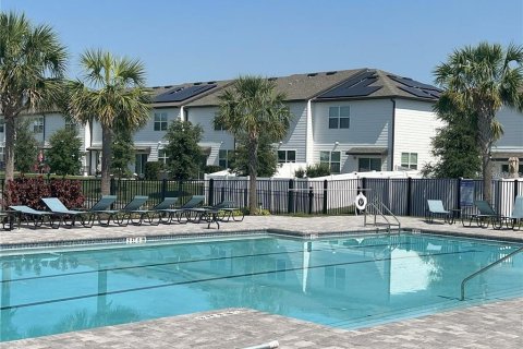 Townhouse in Davenport, Florida 3 bedrooms, 137.5 sq.m. № 1901793 - photo 20