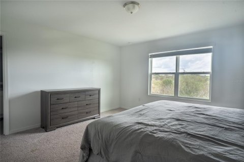 Townhouse in Davenport, Florida 3 bedrooms, 137.5 sq.m. № 1901793 - photo 11