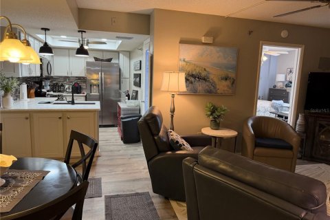Condo in Port Charlotte, Florida, 2 bedrooms  № 2099398 - photo 12