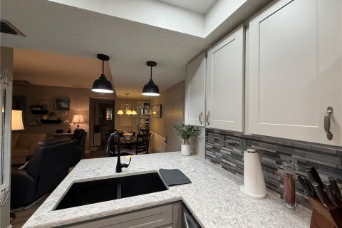 Condo in Port Charlotte, Florida, 2 bedrooms  № 2099398 - photo 21