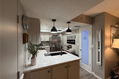 Condo in Port Charlotte, Florida, 2 bedrooms  № 2099398 - photo 2