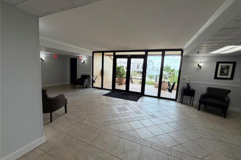 Condo in Port Charlotte, Florida, 2 bedrooms  № 2099398 - photo 26