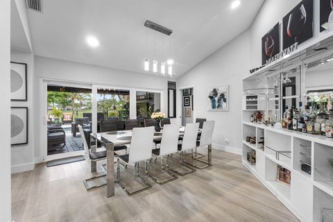 Купить виллу или дом в Палм-Бич-Гарденс, Флорида 8 комнат, 229.56м2, № 2411745 - фото 10