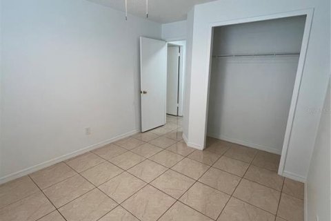 Casa en venta en Kissimmee, Florida, 4 dormitorios, 175.49 m2 № 1895056 - foto 18