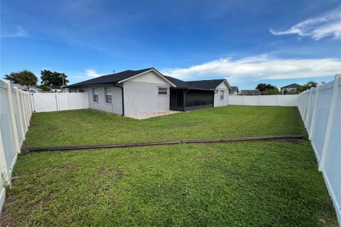 Casa en venta en Kissimmee, Florida, 4 dormitorios, 175.49 m2 № 1895056 - foto 25