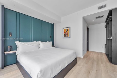 Condominio en venta en Miami, Florida, 1 dormitorio, 57.32 m2 № 2253067 - foto 14