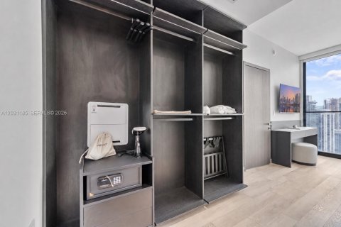 Condominio en venta en Miami, Florida, 1 dormitorio, 57.32 m2 № 2253067 - foto 18