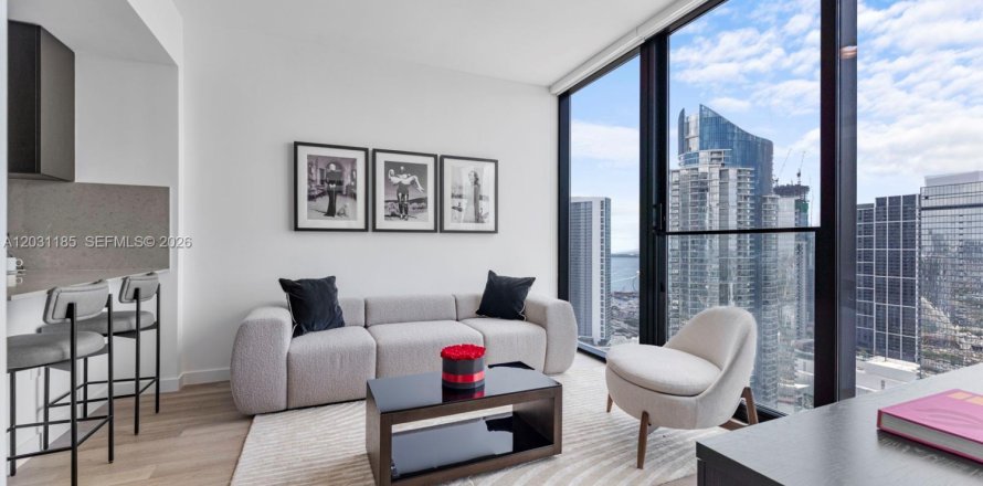 Condominio en Miami, Florida, 1 dormitorio № 2253067