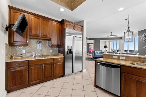 Condo in Tampa, Florida, 3 bedrooms  № 1805793 - photo 16