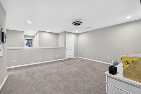Townhouse in Lutz, Florida 3 bedrooms, 207.17 sq.m. № 2299944 - photo 24