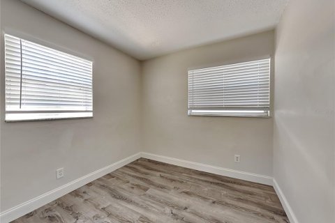 Apartment in Clearwater, Florida 3 bedrooms, 79.43 sq.m. № 1906726 - photo 8