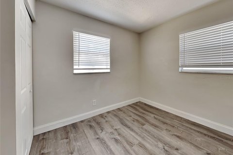 Apartment in Clearwater, Florida 3 bedrooms, 79.43 sq.m. № 1906726 - photo 9