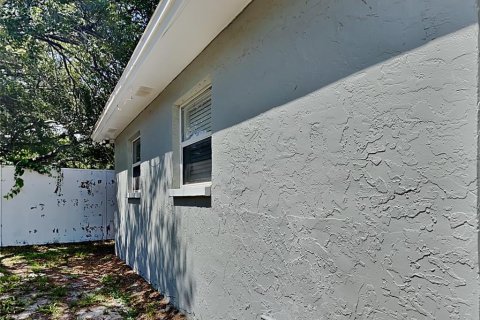 Apartment in Clearwater, Florida 3 bedrooms, 79.43 sq.m. № 1906726 - photo 11