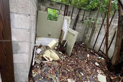 Casa en venta en Deerfield Beach, Florida, 3 dormitorios, 152.17 m2 № 1987909 - foto 21