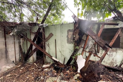 Casa en venta en Deerfield Beach, Florida, 3 dormitorios, 152.17 m2 № 1987909 - foto 20