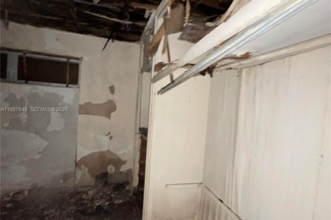 Casa en venta en Deerfield Beach, Florida, 3 dormitorios, 152.17 m2 № 1987909 - foto 10