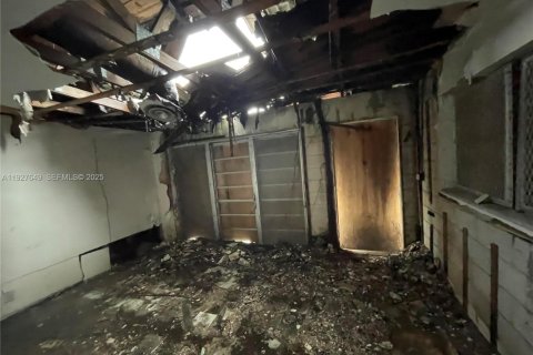 Casa en venta en Deerfield Beach, Florida, 3 dormitorios, 152.17 m2 № 1987909 - foto 15