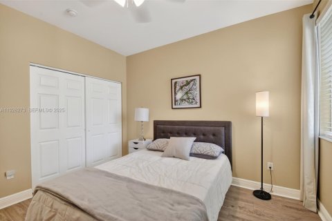 Adosado en venta en Lake Worth, Florida, 3 dormitorios, 155.89 m2 № 1985710 - foto 25