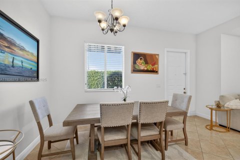 Adosado en venta en Lake Worth, Florida, 3 dormitorios, 155.89 m2 № 1985710 - foto 13