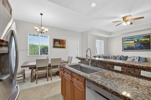 Adosado en venta en Lake Worth, Florida, 3 dormitorios, 155.89 m2 № 1985710 - foto 12