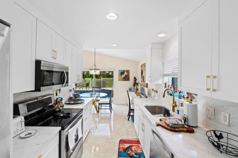 Villa ou maison à vendre à Boca Raton, Floride: 3 chambres, 189.06 m2 № 2407955 - photo 14
