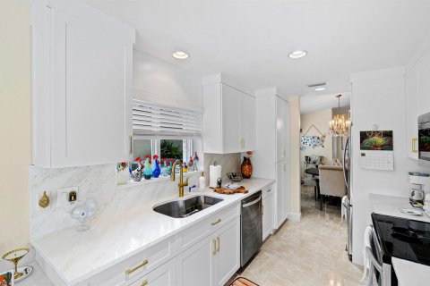 Villa ou maison à vendre à Boca Raton, Floride: 3 chambres, 189.06 m2 № 2407955 - photo 13