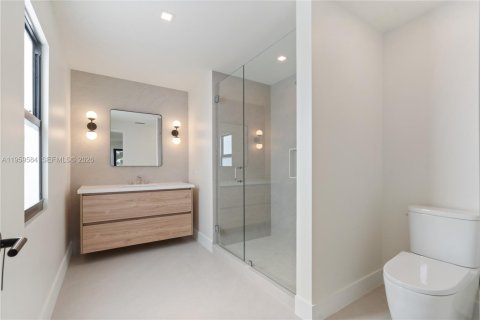 Casa en venta en North Palm Beach, Florida, 4 dormitorios, 462.1 m2 № 2020331 - foto 4