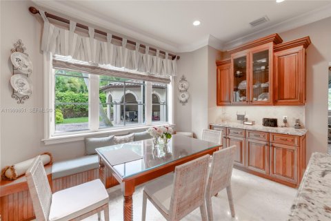 House in Pinecrest, Florida 7 bedrooms, 654.12 sq.m. № 2067200 - photo 20