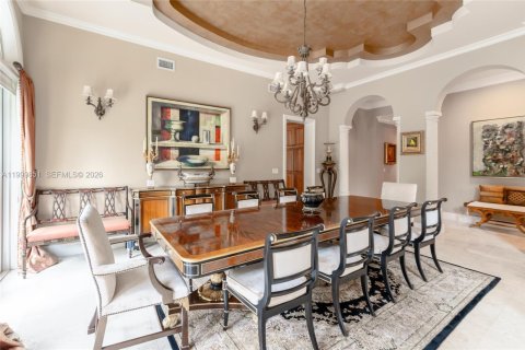 House in Pinecrest, Florida 7 bedrooms, 654.12 sq.m. № 2067200 - photo 11