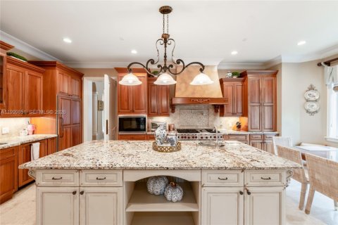House in Pinecrest, Florida 7 bedrooms, 654.12 sq.m. № 2067200 - photo 15