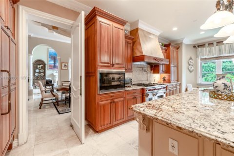 House in Pinecrest, Florida 7 bedrooms, 654.12 sq.m. № 2067200 - photo 16