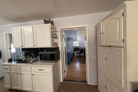 Villa ou maison à vendre à Orlando, Floride: 3 chambres, 84.73 m2 № 2430868 - photo 21