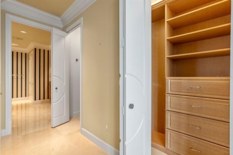 Condominio en venta en Orlando, Florida, 3 dormitorios, 394.28 m2 № 1613186 - foto 26