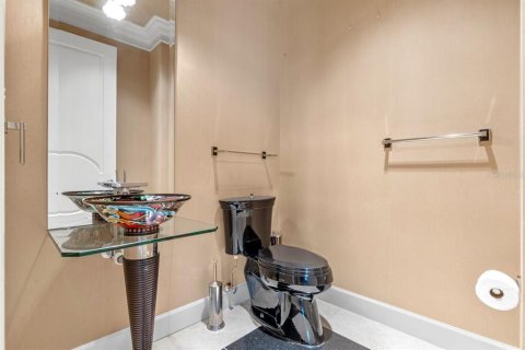 Condominio en venta en Orlando, Florida, 3 dormitorios, 394.28 m2 № 1613186 - foto 29