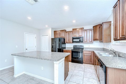 Casa en venta en Dover, Florida, 4 dormitorios, 242.66 m2 № 1792904 - foto 23