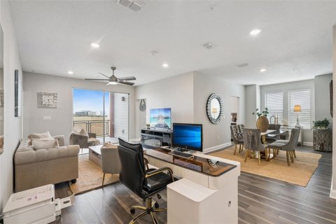 Copropriété à vendre à Orlando, Floride: 2 chambres, 143.91 m2 № 2147599 - photo 3