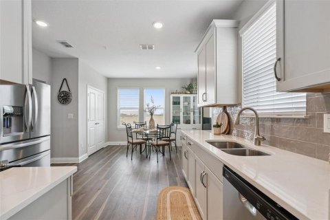 Copropriété à vendre à Orlando, Floride: 2 chambres, 143.91 m2 № 2147599 - photo 8