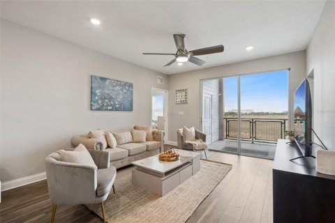 Copropriété à vendre à Orlando, Floride: 2 chambres, 143.91 m2 № 2147599 - photo 2