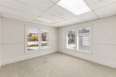 Commercial property in Orlando, Florida 187.11 sq.m. № 1527580 - photo 24