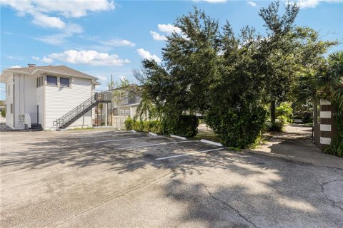 Commercial property in Orlando, Florida 187.11 sq.m. № 1527580 - photo 9