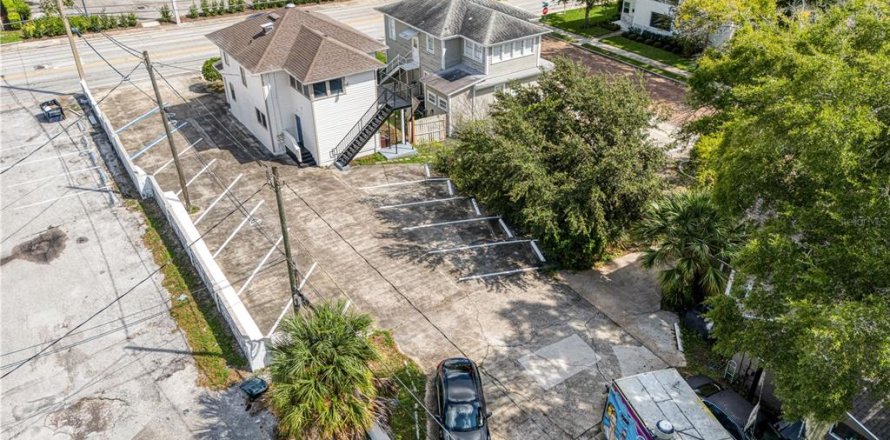 Commercial property in Orlando, Florida 187.11 sq.m. № 1527580