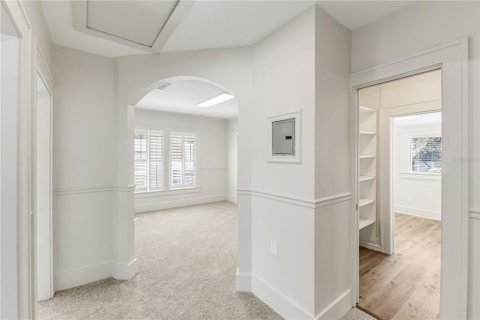Commercial property in Orlando, Florida 187.11 sq.m. № 1527580 - photo 23