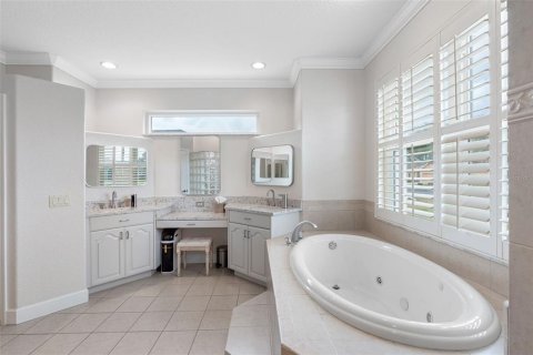 Casa en venta en New Port Richey, Florida, 4 dormitorios, 235.23 m2 № 2157607 - foto 14
