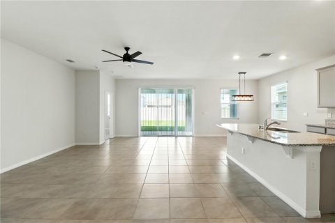 Casa en venta en Ocala, Florida, 4 dormitorios, 190.73 m2 № 1908314 - foto 4