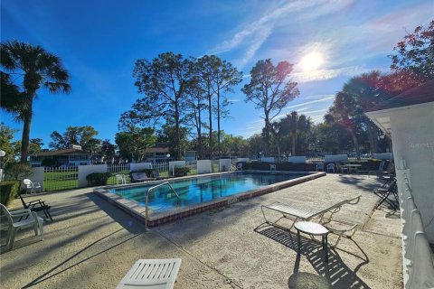 Copropriété à vendre à Ocala, Floride: 2 chambres, 82.22 m2 № 2122751 - photo 16