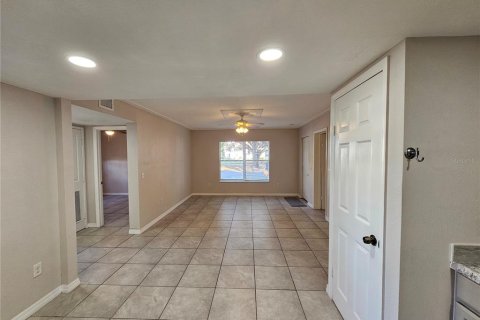 Copropriété à vendre à Ocala, Floride: 2 chambres, 82.22 m2 № 2122751 - photo 9