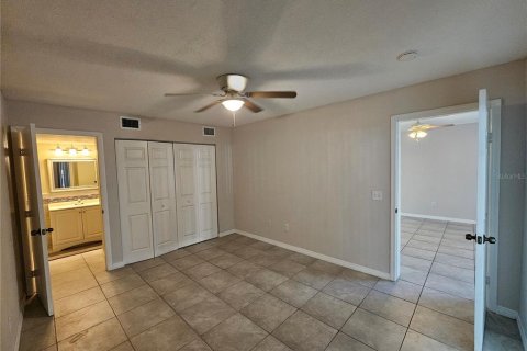 Copropriété à vendre à Ocala, Floride: 2 chambres, 82.22 m2 № 2122751 - photo 11